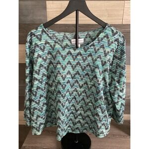 Alfred Dunner Womans Petite XL Knit Shirt With Geometric Pattern In Multicolors